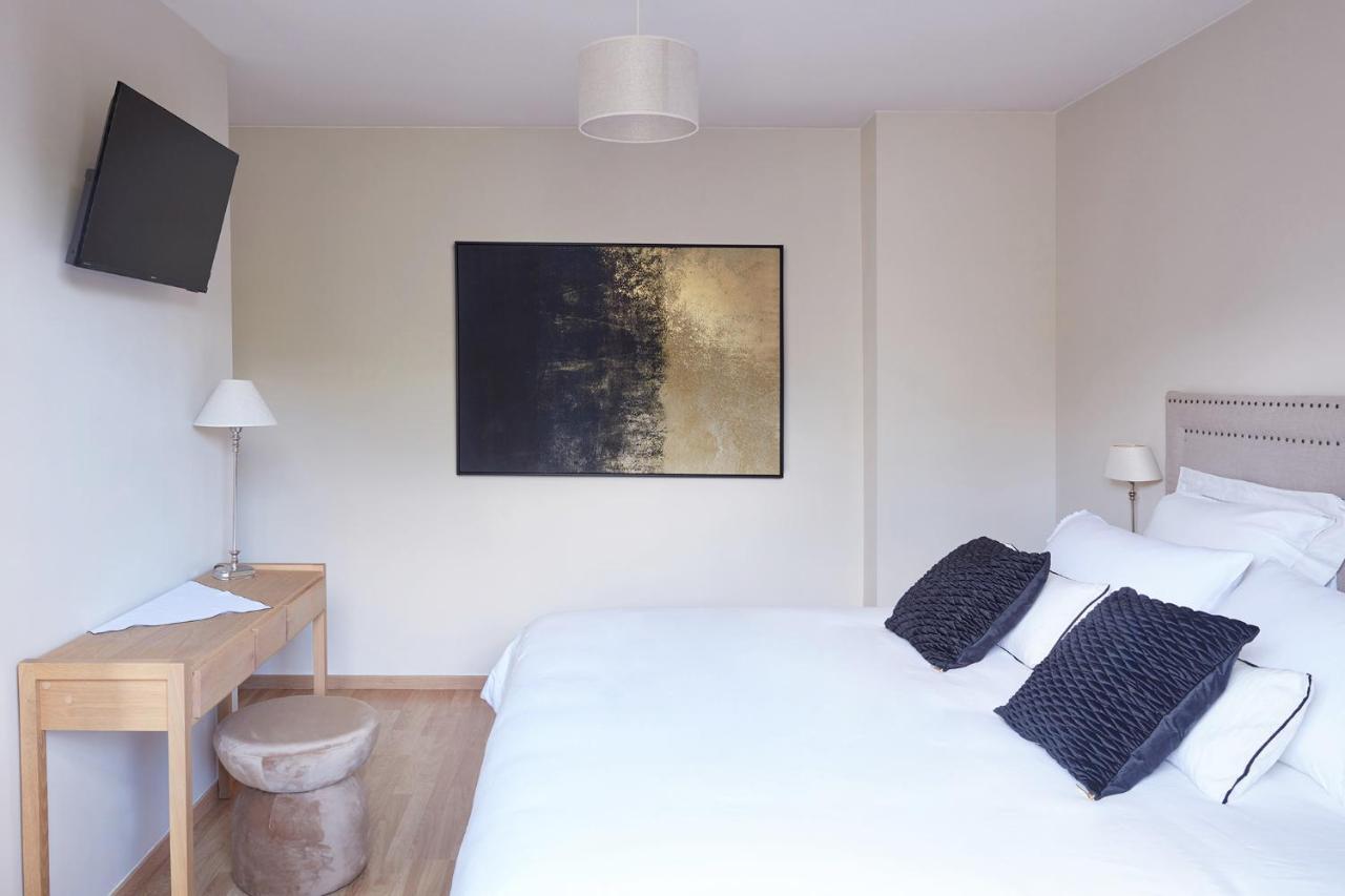 Un Appartement Penthouse D'Exception Sur Le Port De 반느 외부 사진